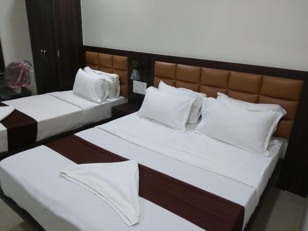 Fabhotel Galaxy Suite Mumbai Exterior photo